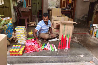 workers are busy to make Candle in Malda before Kali Puja 2022