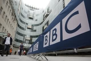 Iran bans BBC Persian