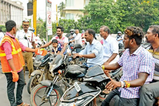 TAMIL NADU: Chennai police to collect fine from pillion riders and co-passengers in drunken driving cases