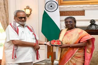 Governor meets to president: ରାଷ୍ଟ୍ରପତିଙ୍କୁ ଭେଟିଲେ ରାଜ୍ୟପାଳ