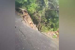 landslide in mysore chamundi hills