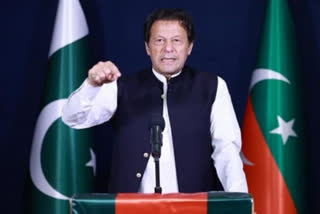 پاکستان الیکشن کمیشن نے عمران خان کو نااہل قرار دیا
