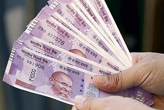 Rupee rises 4 paise to close at 82.75 against US dollar