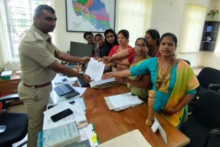 file-a-complaint-against-obscene-comment-in-mangaluru