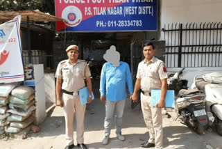 Delhi Police arrests auto lifter