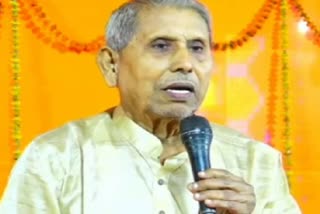 Etv Bharatsecretary-of-maruti-manas-mandir-chapra-died-of-heart-attack-during-story-discourse