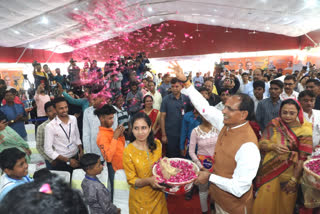 cm shivraj singh chouhan celebrated diwali