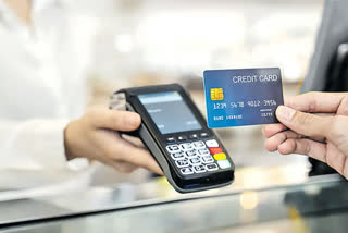 Some Smart tips for using credit cards wisely