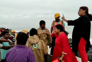 bdo-faces-protests-after-touching-female-tourist-in-digha