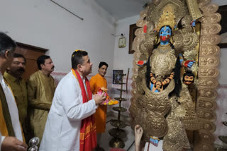 BJP leader Suvendu Adhikari seen with two Birbhum Trinamool Congress leaders at Bamna Kali Temple