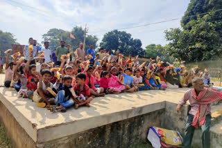 Sweets and crackers to poor children