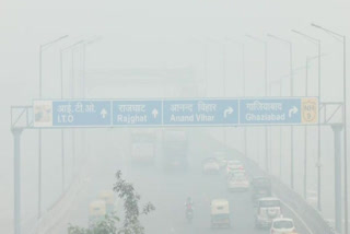 Firecrackers Burst Cause of Very Poor Air Quality Index in Delhi