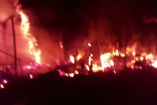 Two houses burnt In fire in bettiah