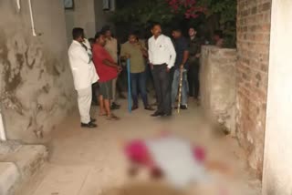 Man stabs ill wife to death in front of her father  ദീപാവലി സമ്മാനവുമായി ബന്ധപ്പെട്ട തര്‍ക്കം  ഭാര്യയെ കുത്തിക്കൊന്നു  കൊലപാതകത്തിലേക്ക് നയിച്ചത്  ഭാര്യയെ കുത്തികൊലപ്പെടുത്തി  ഭാവ്നഗര്‍  ക്രൈം വാര്‍ത്തകള്‍  ഗുജറാത്തിലെ ക്രൈം വാര്‍ത്തകള്‍  crime news  crime news in Gujarat