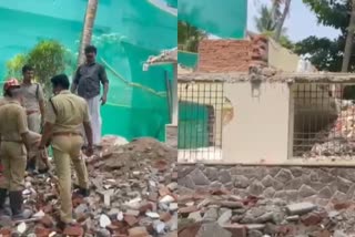 Maradu Ernakulam  Accident while demolishing building Maradu  എറണാകുളം  കൊച്ചിയില്‍ കെട്ടിടം പൊളിക്കുന്നതിനിടെ അപകടം  Ernakulam todays news