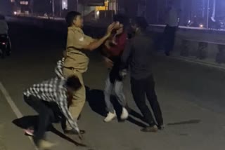 dabang beat up policeman in lucknow