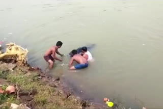 Three siblings drowned in Damodar river