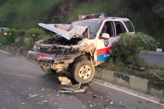 truck collides with police patrolling van in Ramgarh