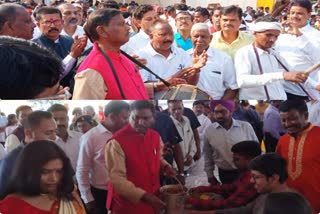 Kali Puja Prasad Distribution at residence of Union Minister Arjun Munda in Jamshedpur