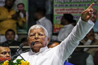 RJD demands Lalu photo on Indian currency  After Lakshmi Ganesh Lalu Yadav on currency note  Arvind Kejriwal Gods on currency note issue  rjd demands lalu prasad yadav photo  കറന്‍സിയിലെ ചിത്രം സംബന്ധിച്ച വിവാദം  ഇന്ത്യന്‍ കറന്‍സി  പട്‌ന  ബീഹാര്‍ രാഷ്‌ട്രീയം  bihar politics