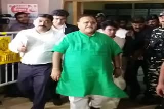 Ex-West Bengal min Partha Chatterjee brought to Special CBI court, Alipore in connection with West Bengal School Service Commission