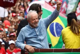 lula da silva defeats bolsonaro to return as brazils president for third time