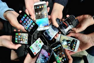 Smuggled Mobile Phone Selling