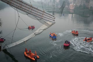 Morbi Bridge Collapse: ଶୋକ ବ୍ୟକ୍ତ କରିବା ସହ ସମବେଦନା ଜଣାଇଲେ ପୋଲାଣ୍ଡ ଓ ଆରବ ଏମିରେଟ୍ସ