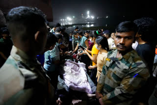 Gujarat to mourn Morbi disaster on Nov 2; cops cite 'technical flaws' as reason for collapse