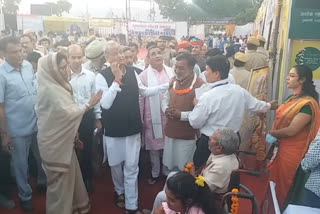 CM Gehlot fumes during Pushkar Fair inauguration