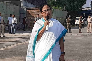 mamata-banerjee-demands-supreme-court-monitored-judicial-commission-in-morbi-accident-probe