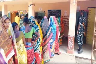 Dhamnagar By Poll: ସମ୍ବେଦନଶୀଳ ବୁଥରେ ଚାଲିଛି ଭୋଟିଂ, ଦେଖନ୍ତୁ କିପରି ରହିଛି ସ୍ଥିତି