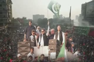Firing in Imran Khan's Long March in pakistan