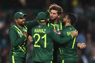 pakistan-beat-south-africa-by-33-runs