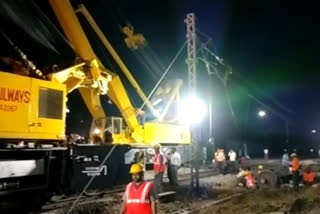 Railway Worker Died Under Crane In Gaya