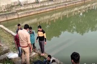 अमेठी में तालाब में तैरता मिला युवक का शव