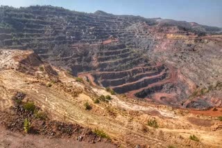 dead body found in Balod Dalli Rajhara Mines