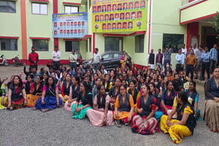 school student bharat mata ki jai in guna school