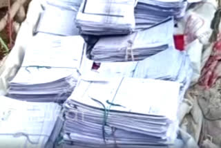 MP Shivpuri RTI activist carries home 8500 pages of plea response on bullock cart