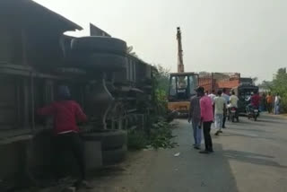 Road accident in Dhanbad