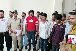 4 accused arrested for blackmailing Case