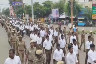 பலத்த காவல்துறையினர் பாதுகாப்புடன்  RSS பேரணி நடைபெற்றது