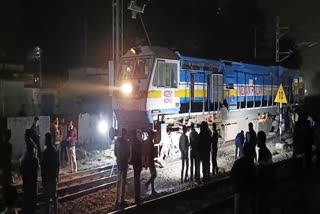 Train engine derailed at Kathgodam Railway station