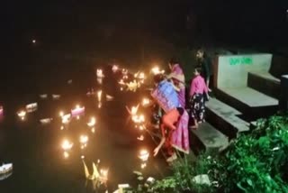 devotees observed boita bandana ritual on the eve of kartik purnima in kendrapara