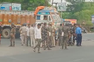 Howrah: 3 of same family die in a tragic road accident in Uluberia