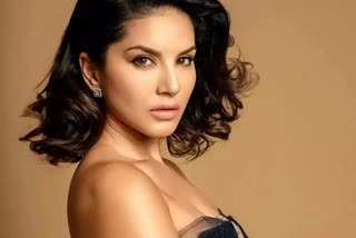 Sunny leone