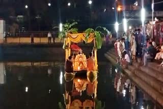 teppothsava-at-omkareshwar-temple-at-madikeri