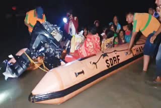 Bihar Boat Stuck Incident