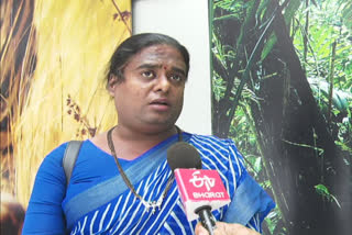 project director of Kinnar Sanstha priya patil