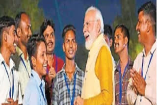 pm modi Praise civil engineer kavita